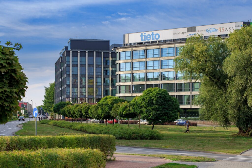 Akvizice Piastów Office Center ve Štětíně (2/2025)